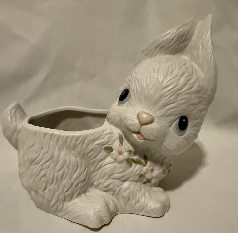 Vintage Fine Porcelain Bunny Rabbit Planter México Pottery.
